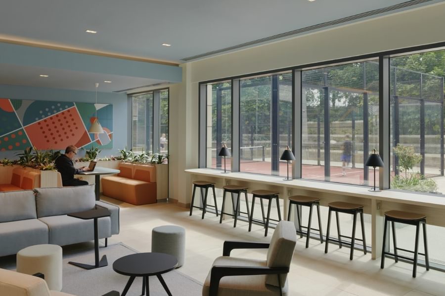 09 GSY 250523 3 arlington square 093g