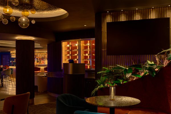 4 GSY 241118 napoleon casino 040