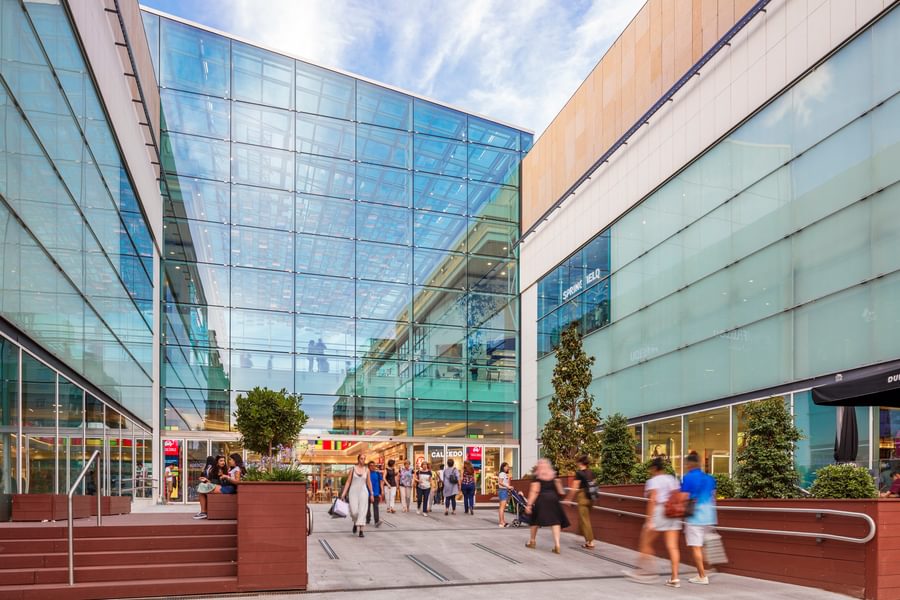 904 Alm Plaza Rio 2 Retail And Leisure Centre Madrid Spain N162 Medium