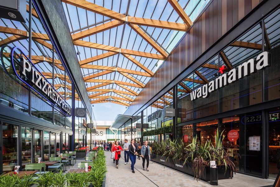 A199 Brcr Northern Retail Quarter Charles Sq Bracknell Uk N22 Medium