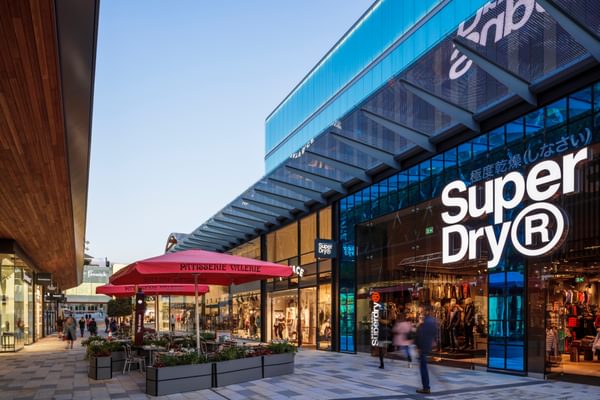 A199 Brcr Northern Retail Quarter Charles Sq Bracknell Uk N43