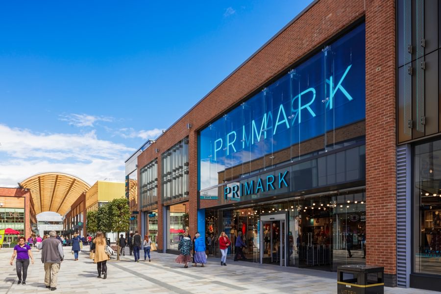 A199 Brcr Northern Retail Quarter Charles Sq Bracknell Uk N14