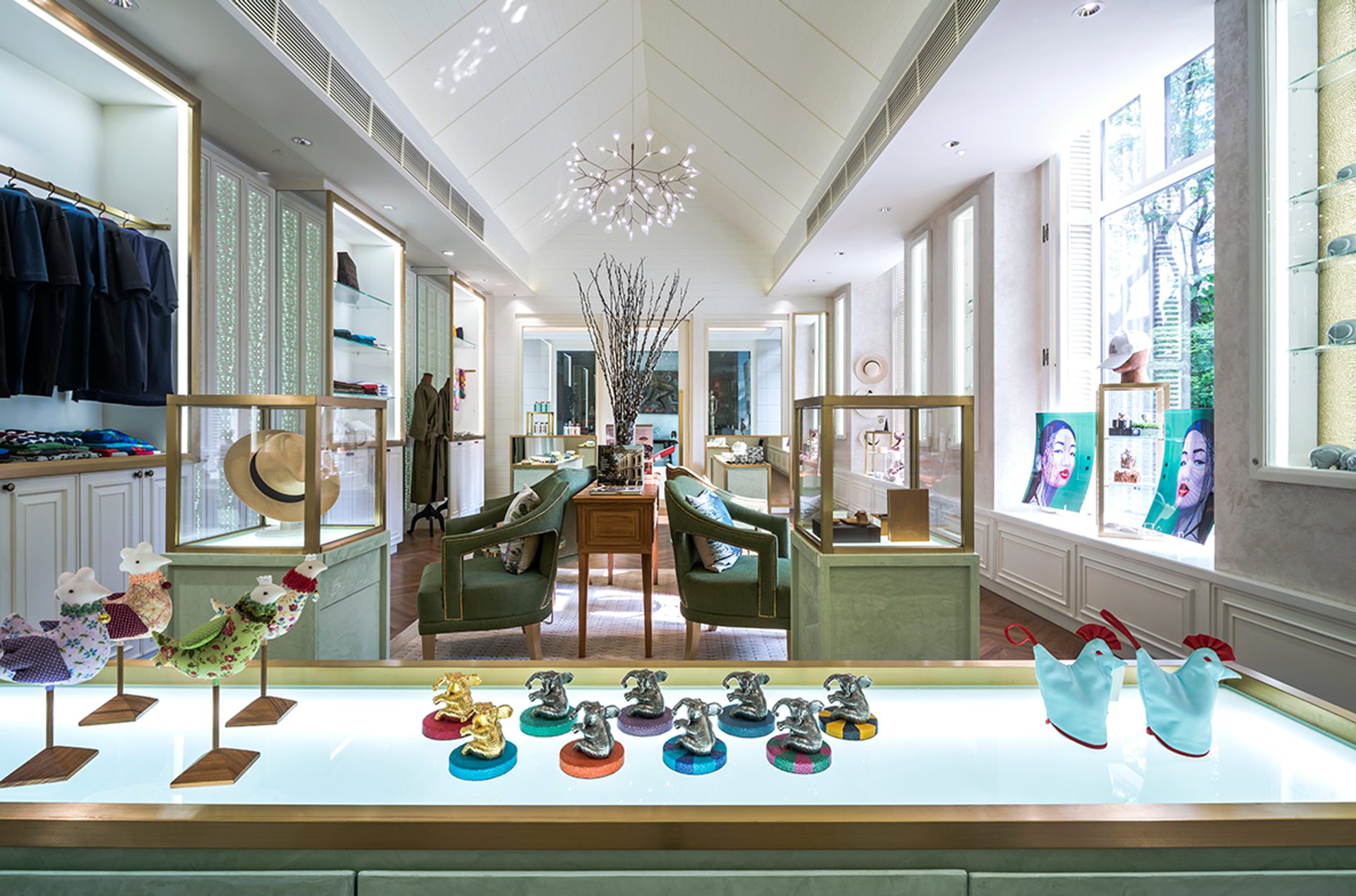 Chapman_Taylor_B618 Mob Mandarin Oriental Boutique Bangkok Thailand N4