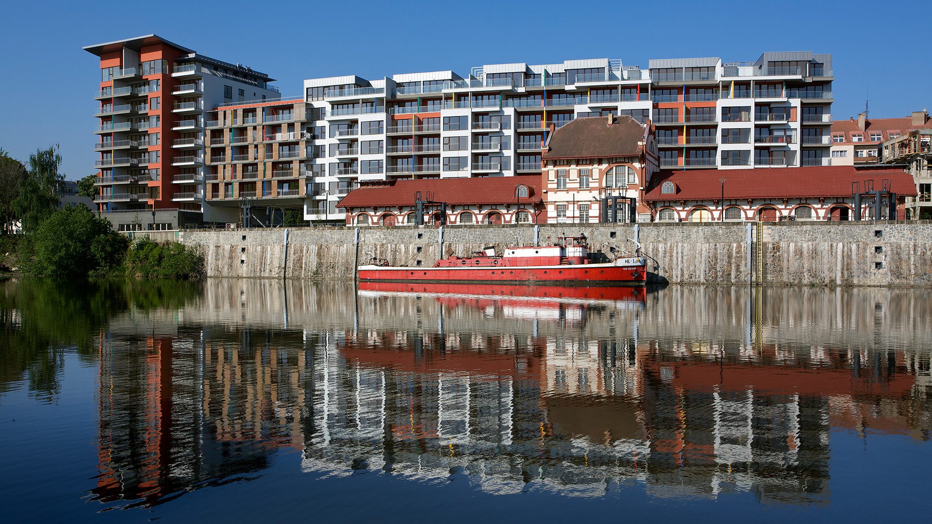 A61 Lph Prague Marina Prague Czech Republic N59 Hero