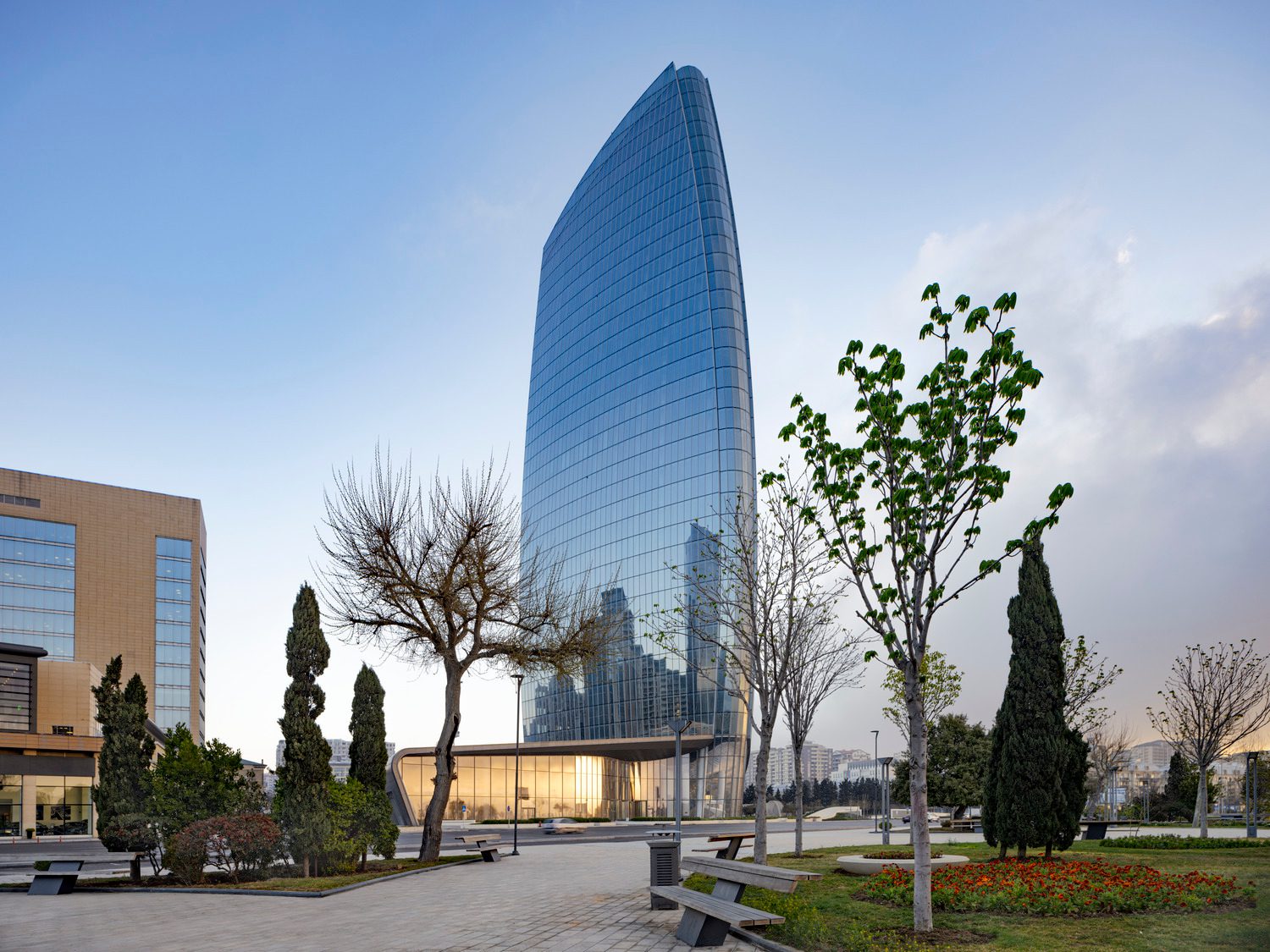 Pob Building Port Baku Tower 2 and Gran Plaza 2 win prestigious… | Chapman Taylor