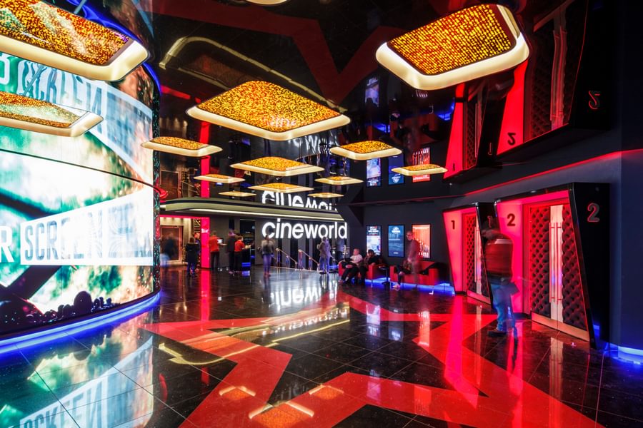 Cineworld Leicester Square Uk 007
