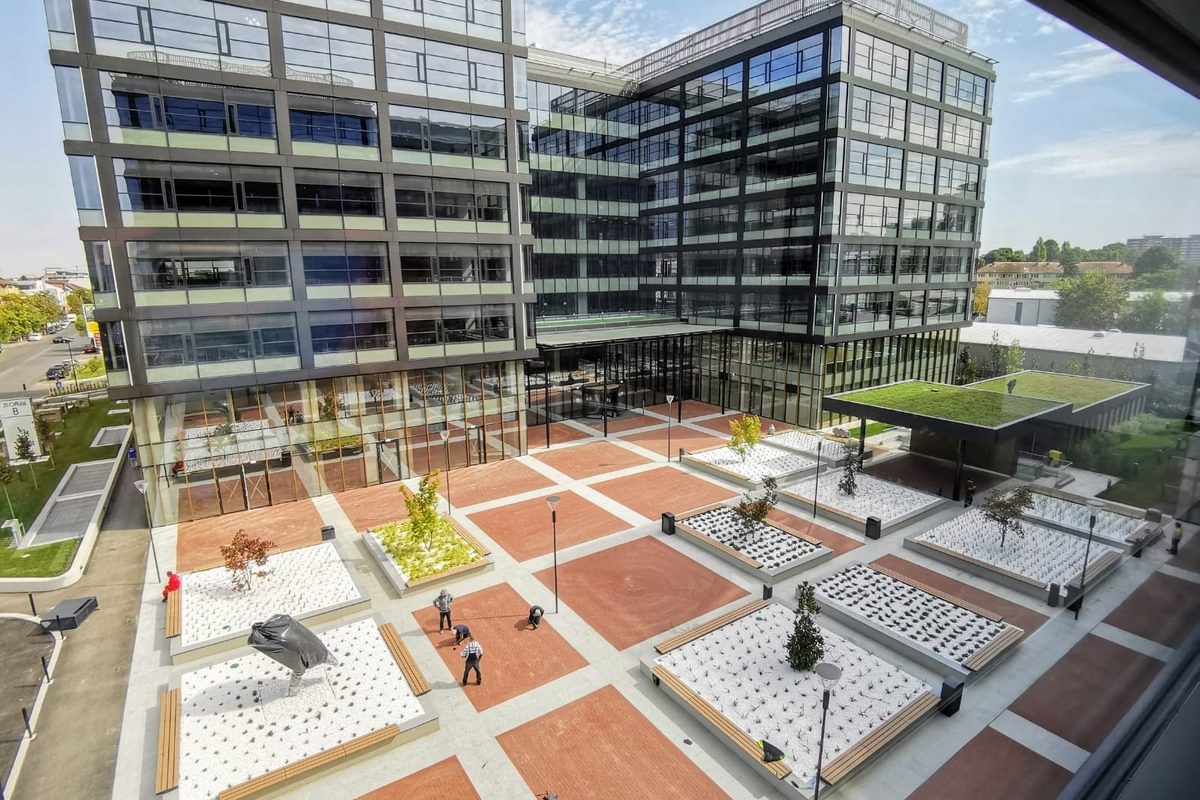 J8_Office_Park_Bucharest_Romania_Designed_by_Chapman_Taylor_100