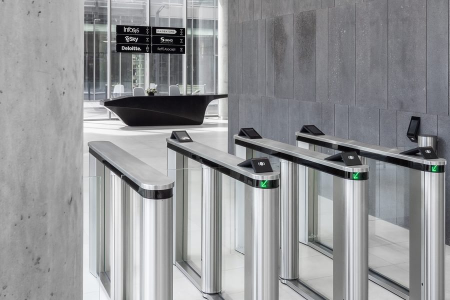 The Mark Complete 9 Thumb